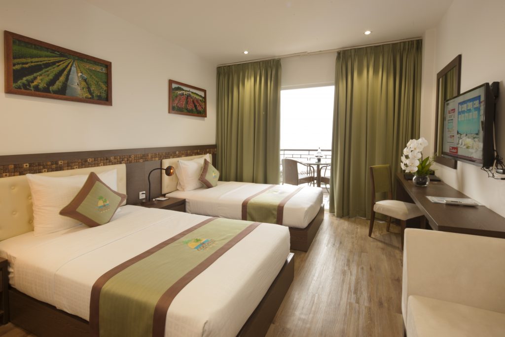 Phòng Deluxe Twin River View -Khách Sạn Dừa - Ben Tre Riverside Resort 